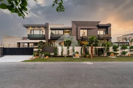 DHA Phase 6 Lahore shop for sale Sector M
