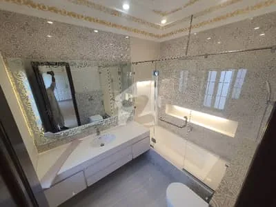 DHA Phase 6 Lahore portion floor for sale DHA Phase 6