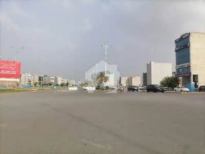 Centrally Located Prime Location House For sale In DHA Phase 6 - Block A Available